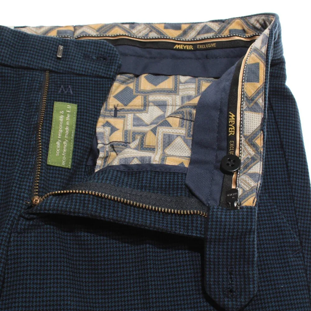 Meyer NWT Chinos / Casual Pants Size 46 (US 30) Bonn in Blue Houndstooth Cotton
